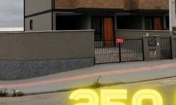 Imagem: Sobrado para venda tem 84 metros quadrados