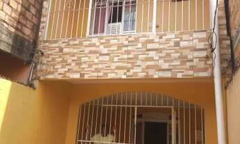 Imagem 1: Casa med. 4x30 na Tv. Barão do Triunfo, próx. a Pedro A. Cabral