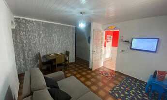 Imagem 2: Casa com 3 quartos e 2 banheiros