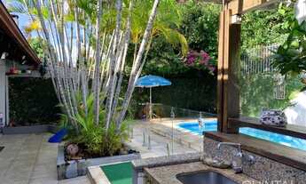 Imagem: Excelente Casa - Rua Caribe - Porto Alegre