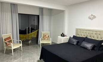 Imagem 3: Casa de condomínio para venda tem 350 metros quadrados com 4 quartos