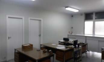 Imagem 6: VENDE ÁREA - 1500M² (GALPÃO/TERRENO/ESCRITÓRIO