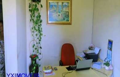 Imagem 4: Casa para Venda em Curitiba, Fazendinha, 5 dormitórios, 1 suíte, 2 banheiros, 4 vagas