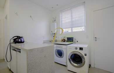 Imagem 4: JOINVILLE - Casa de Condomínio - América