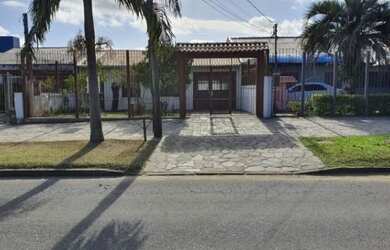 Imagem 4: Casa em Hípica Casa com 3 dormitórios