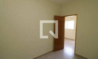 Imagem 7: Apartamento para Aluguel - Jardim Santa Teresinha, 2 Quartos, 30 m2