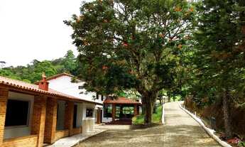 Imagem 2: Fazenda/sítios/chácaras com 4 dormitórios à venda em Santa Teresa