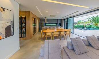 Imagem 4: CASA DE ALTO PADRÃO EM CONDOMÍNIO FECHADO EM CAMBORIÚ-SC