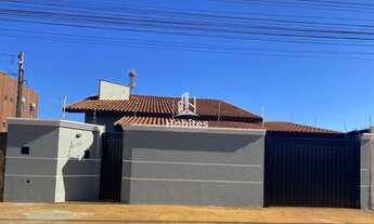 Imagem: Casa com 3 dormitórios, para alugar, 217