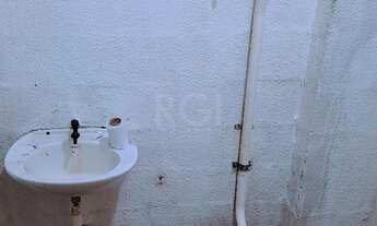 Imagem 3: Apartamento terreo com 2 quartos e patio na COHAB Cavalhada