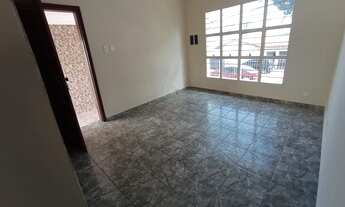 Imagem 7: Casa para Venda em Sorocaba, Jardim Gonçalves, 3 dormitórios, 1 suíte, 2 banheiros, 7 vaga