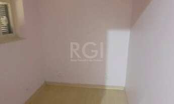 Imagem 7: Casa para fins comerciais ou residenciais, com 04 (quatro) dormitórios, 4(quatro) salas, 4