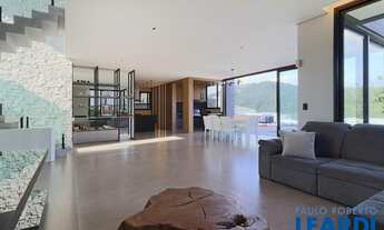 Imagem 2: CASA EM CONDOMÍNIO - TAMBORÉ - SP