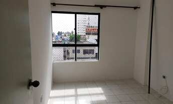 Imagem 6: Excelente apt semi mobiliado, frente mar, nascente, ótima localização em Candeias!