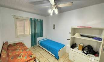 Imagem 4: BARBADA DE FRENTE PARA A PRAÇA!!!