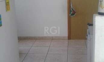 Imagem 5: Apartamento com 2 dormitórios, 1 vaga. Condomínio com piscina, portaria 24h