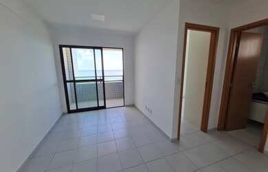 Imagem 6: Apto disponível para aluguel, de frente para o mar, com área de lazer completa, varanda 1