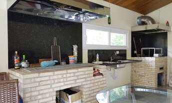 Imagem 4: Casa para aluguel possui 254 metros quadrados com 2 quartos