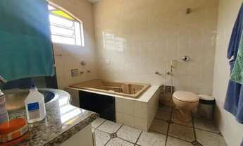 Imagem 7: Casa com 4 dormitórios à venda em Contagem