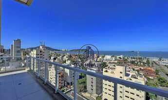 Imagem 6: Cobertura Triplex à Venda na Praia da Enseada com Vista Total para o Mar