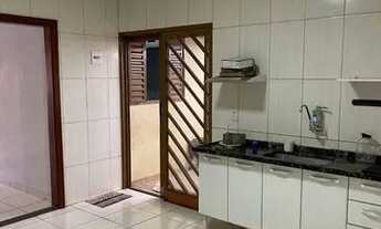 Imagem 6: Casa em condomínio fechado