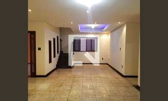 Imagem 3: Casa à Venda - Heliópolis, 4 Quartos, 550 m2