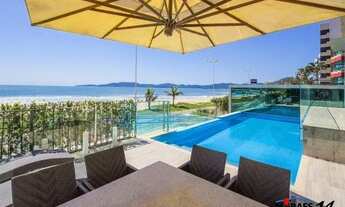 Imagem 2: Frente Mar - Centro de Itapema com 04 suítes - Pronto para Viver