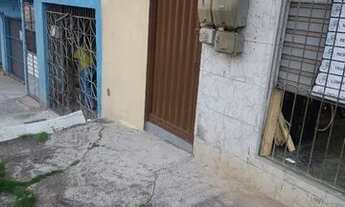 Imagem: Alugo kitnet somente para uma ou duas pessoas