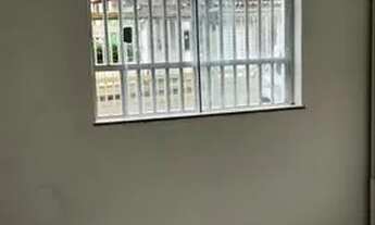 Imagem 6: Apartamento com móveis planejados localizado próximo à praia de Piatã