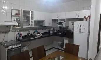 Imagem 4: GIO-Casa para venda possui 90 metros quadrados com 3 quartos em Parque São Pedro - Itaquaq