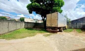 Imagem 2: Casa com 3 dormitórios à venda em Contagem
