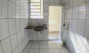 Imagem 2: Casa com 2 dormitórios para alugar em Belo Horizonte