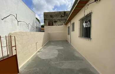 Imagem 2: Casa com 2 dormitórios para alugar em Belo Horizonte