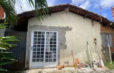 Imagem 2: Vendo Casa por 60.000, valor negociável