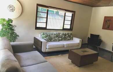 Imagem 2: Casa para venda possui 333 metros quadrados com 3 quartos em Eldorado - Diadema - SP