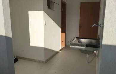 Imagem 2: Casa de condomínio para aluguel possui 275 metros quadrados com 4 quartos