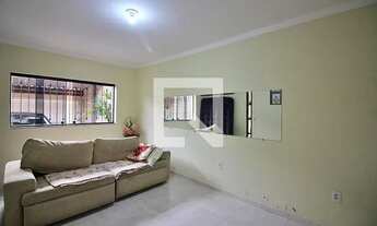 Imagem: Casa à Venda - Botujuru, 2 Quartos, 250