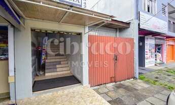 Imagem: Conjunto Comercial no Sítio Cercado de