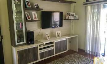 Imagem 3: Aluga-se casa em Indaial, muito bem localizada, possui 3 quartos, closet e 4 banheiros