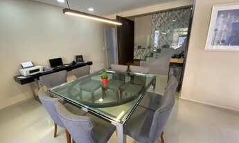 Imagem 5: Casa para venda possui 185 metros quadrados com 3 quartos em Granja Viana - Cotia - SP