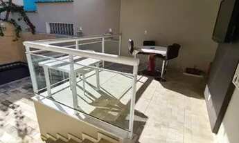 Imagem 2: Casa para Locação em Nova Iguaçu, Centro, 4 dormitórios, 1 suíte, 3 banheiros, 3 vagas