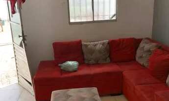 Imagem 2: Vendo casa com piscina papagaio