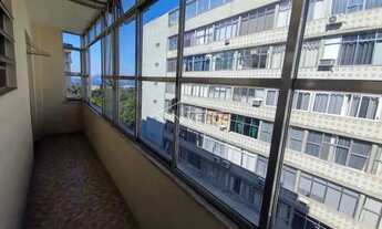 Imagem 2: Apartamento - Padrão / Residencial / Glória