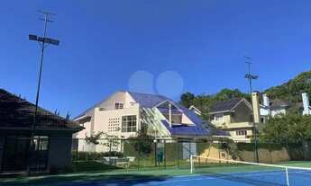 Imagem 3: Sobrado para venda com 462 metros quadrados com 4 quartos em São Braz - Curitiba - PR