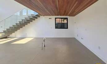 Imagem 5: Casa financiável com 4 dormitórios à venda no Campeche - Florianópolis/SC