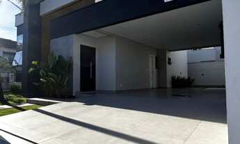 Imagem 3: Casa alto padrão com Piscina em Tijucas!