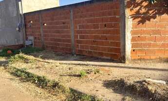 Imagem 5: Ágio lote de esquina 245M murado e com calçada