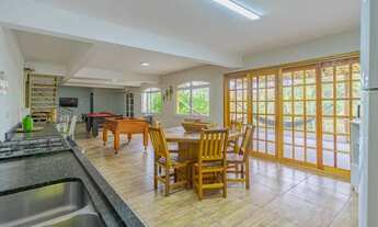 Imagem 2: Casa em condomínio para venda com 3 quartos, sendo 3 suítes , 250m²