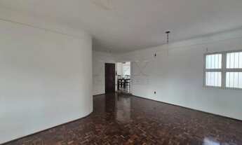 Imagem 4: Casa para locação ou venda com 4 quartos na Vila Universitária em Bauru - SP