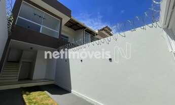 Imagem: CASA GEMINADA DE 3 QUARTOS COM SUÍTE A